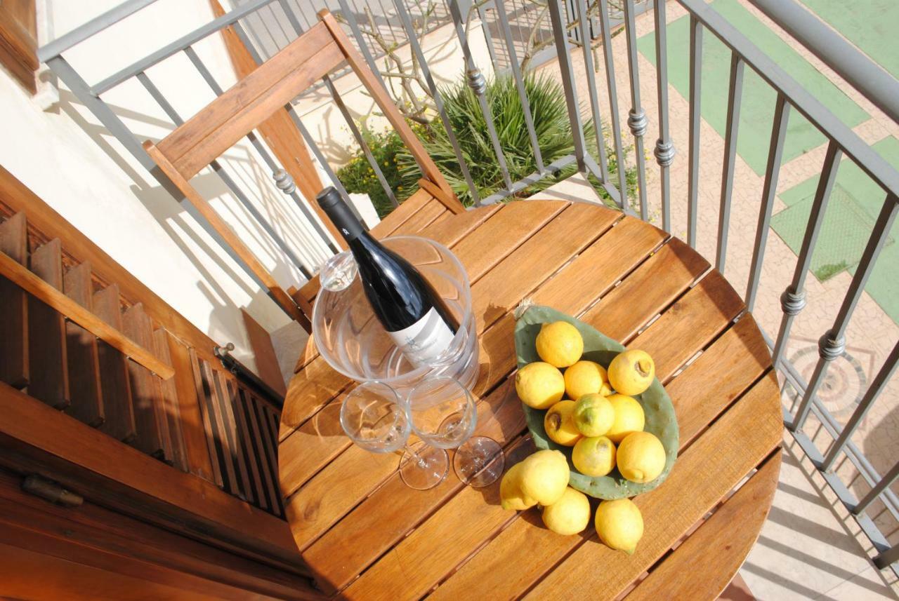 Sicily Home Casa Vacanze Con Piscina San Vito Lo Capo Extérieur photo